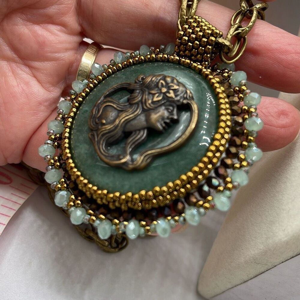Artisan repurposed Serpentine stone pendant and necklace. - Picture 9 of 10